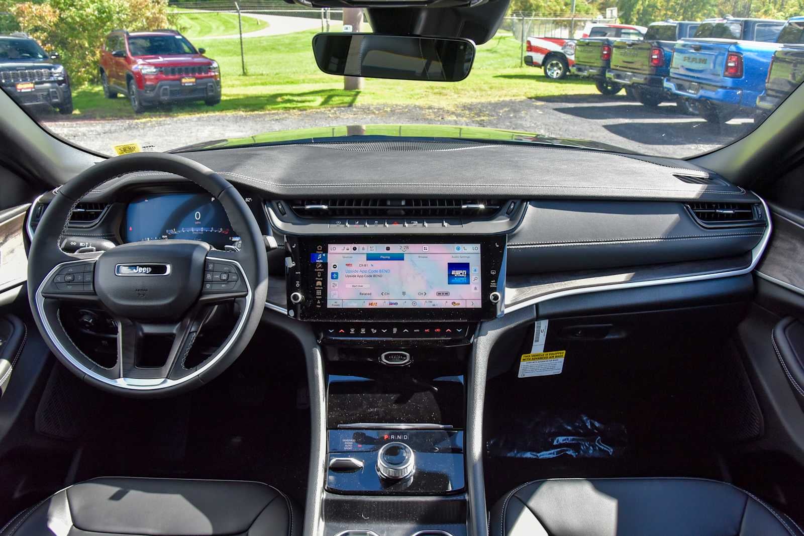 2027 Jeep Grand Cherokee Limited