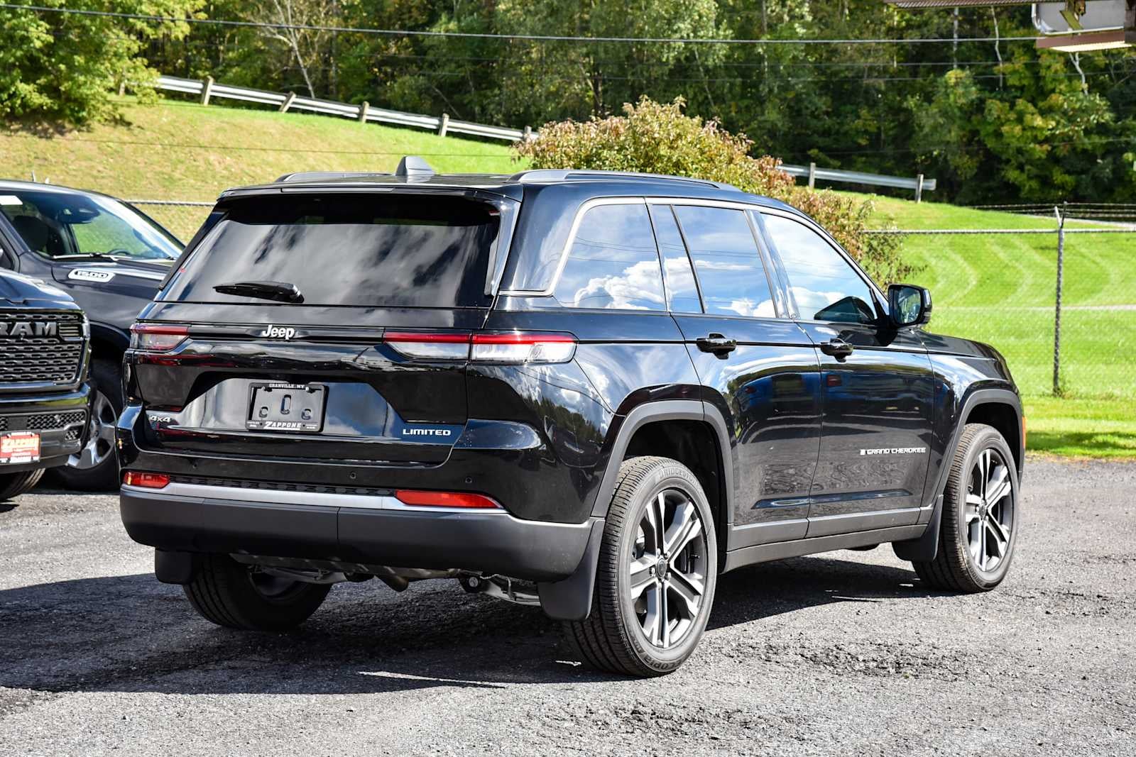 2027 Jeep Grand Cherokee Limited