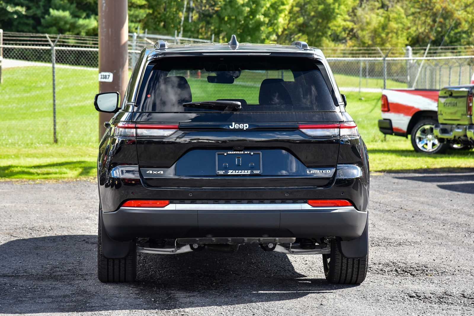 2027 Jeep Grand Cherokee Limited
