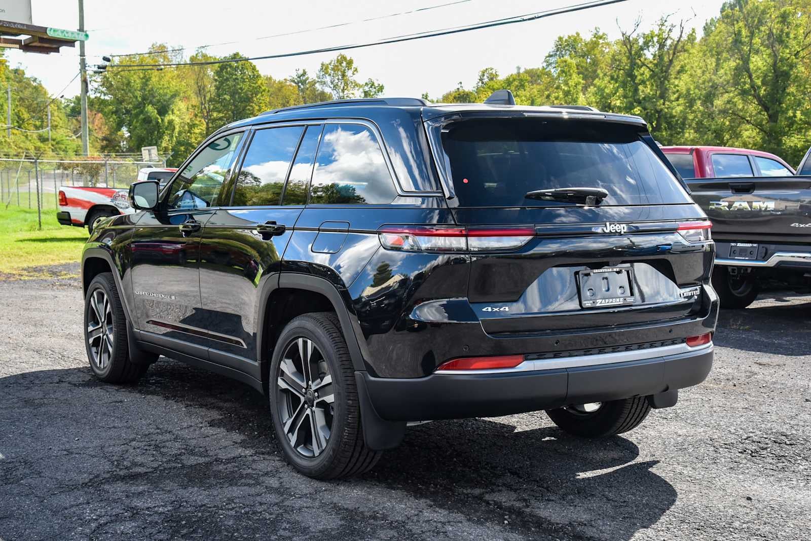 2027 Jeep Grand Cherokee Limited