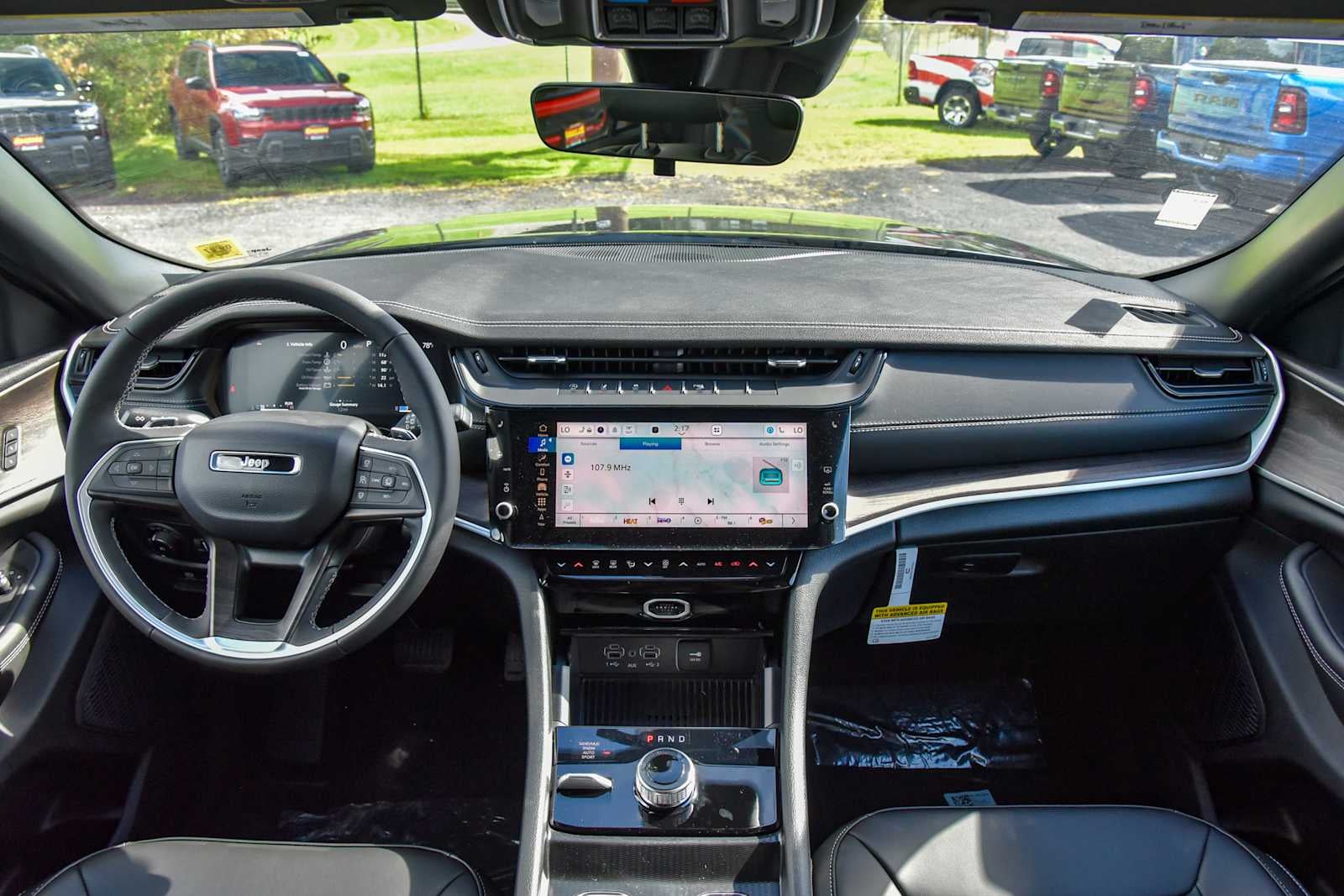 2027 Jeep Grand Cherokee Limited