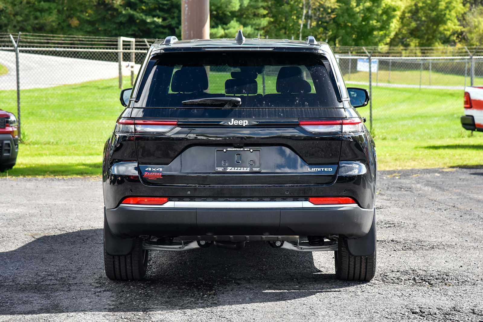 2027 Jeep Grand Cherokee Limited