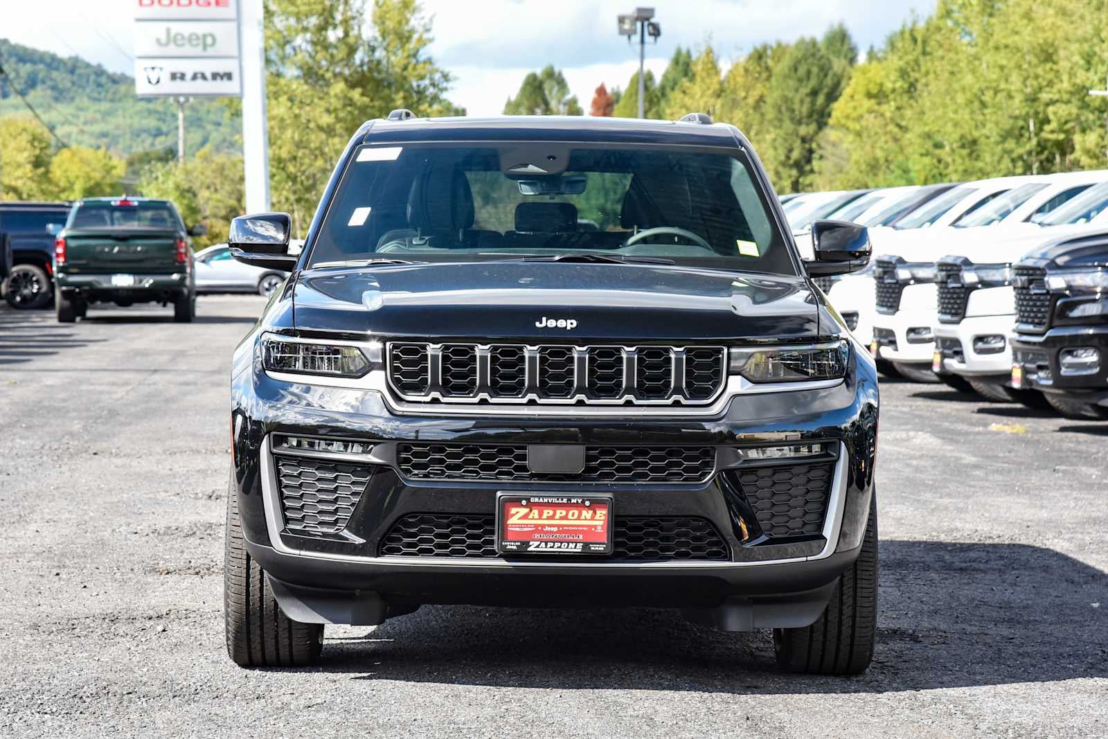 2027 Jeep Grand Cherokee Limited