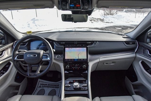 2022 Jeep Grand Cherokee Overland