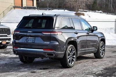 2022 Jeep Grand Cherokee Overland
