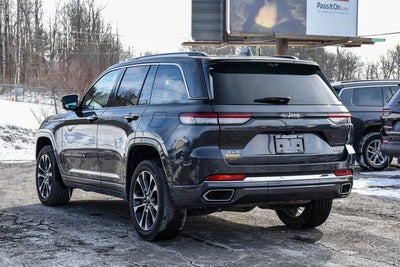 2022 Jeep Grand Cherokee Overland