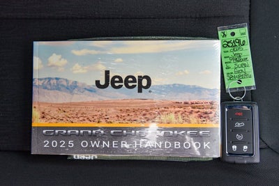 2025 Jeep Grand Cherokee L Laredo