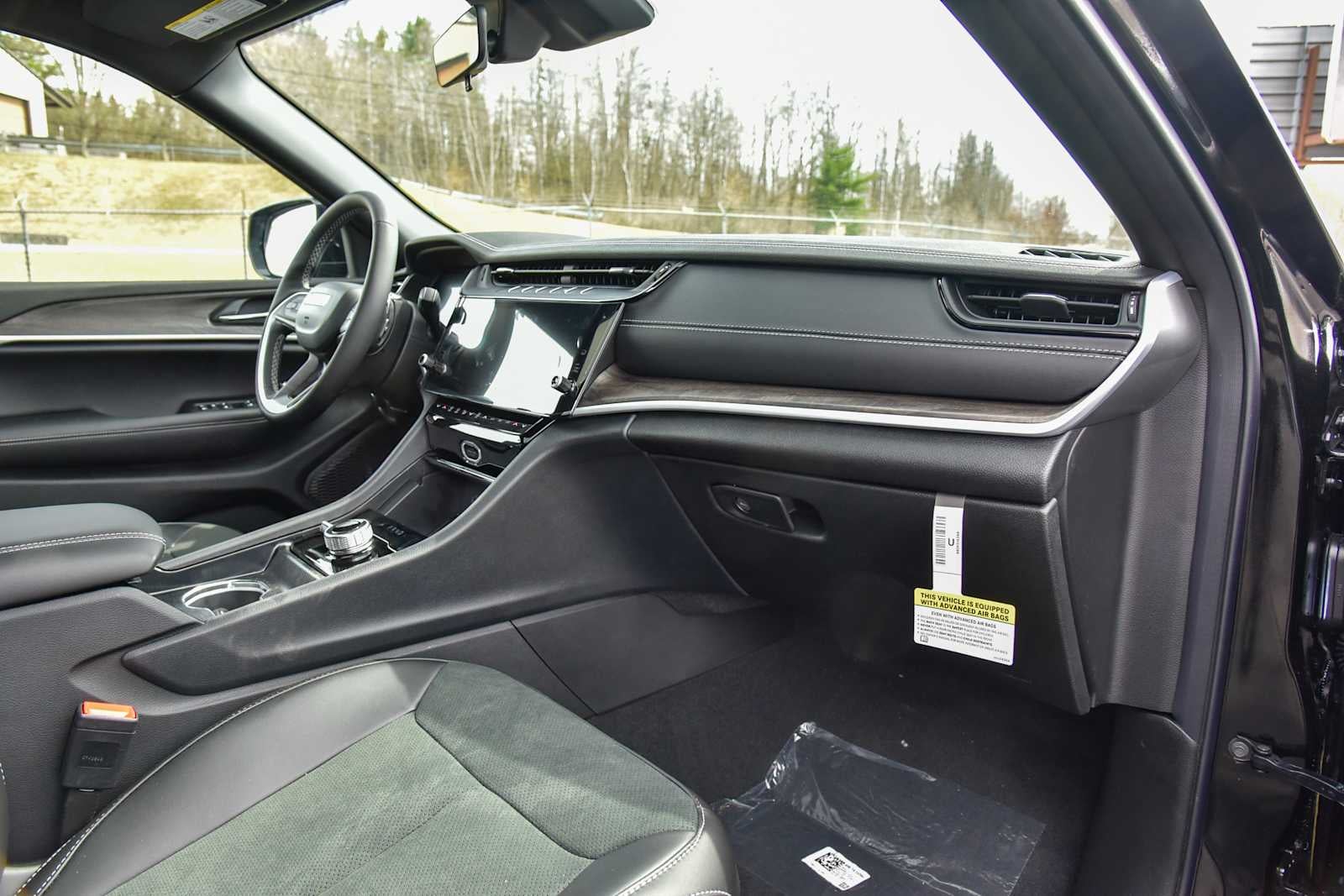 2026 Jeep Grand Cherokee L Laredo Altitude