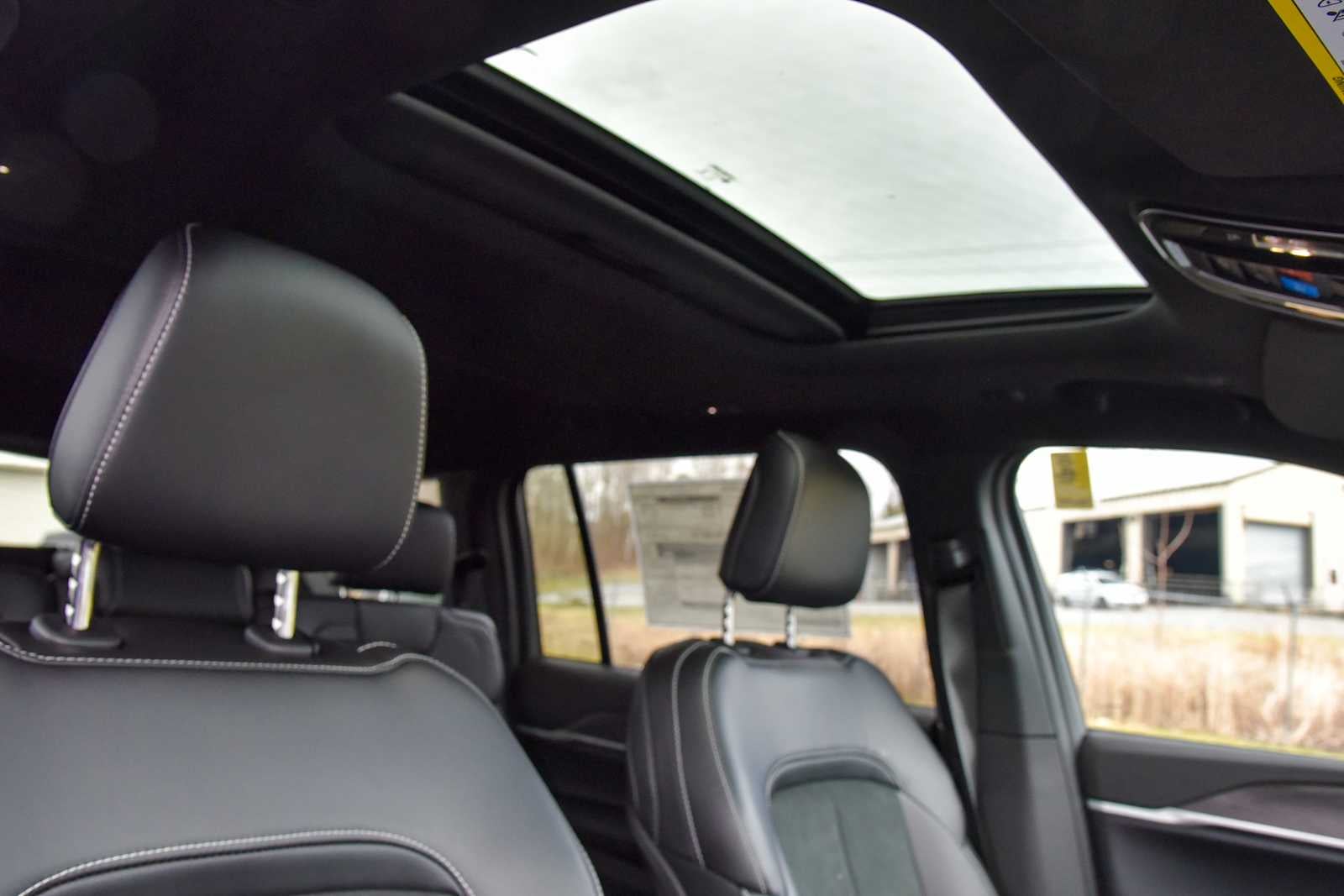 2026 Jeep Grand Cherokee L Laredo Altitude