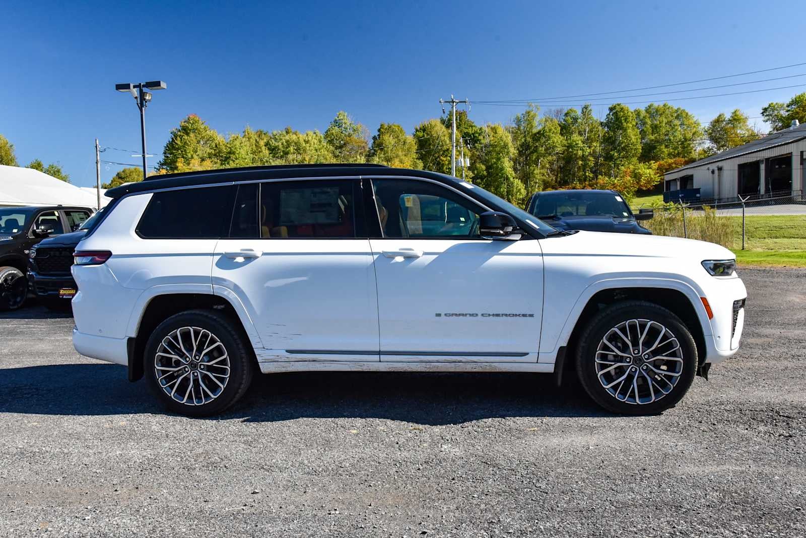 2027 Jeep Grand Cherokee L Summit