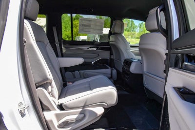 2026 Jeep Grand Wagoneer Base