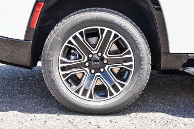 2026 Jeep Grand Wagoneer Base