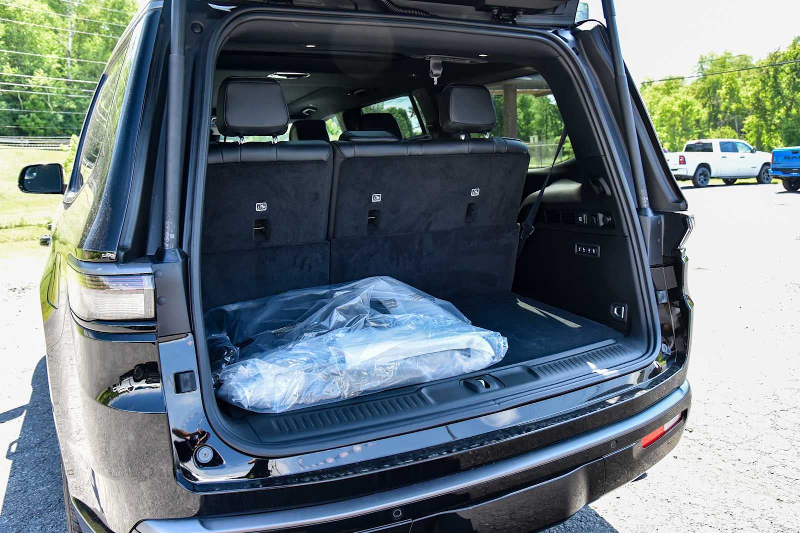 2026 Jeep Grand Wagoneer Limited Altitude