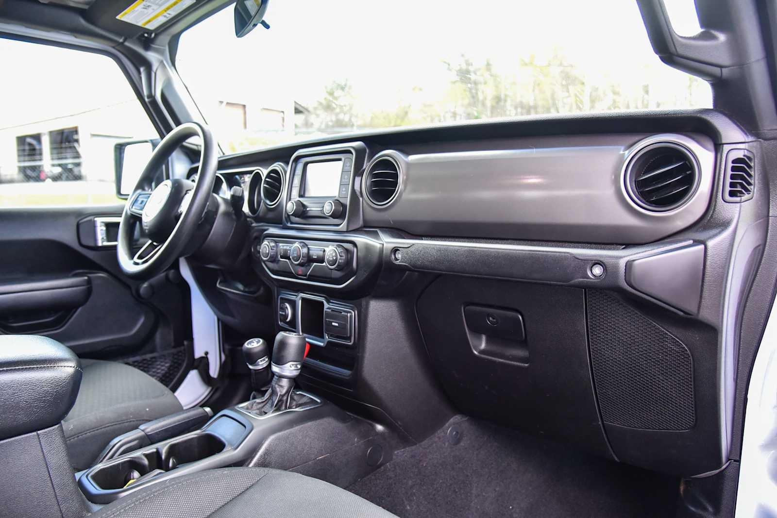 2021 Jeep Gladiator Sport