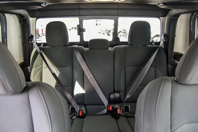 2022 Jeep Gladiator Sport S