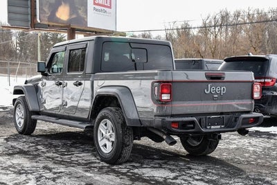 2022 Jeep Gladiator Sport S