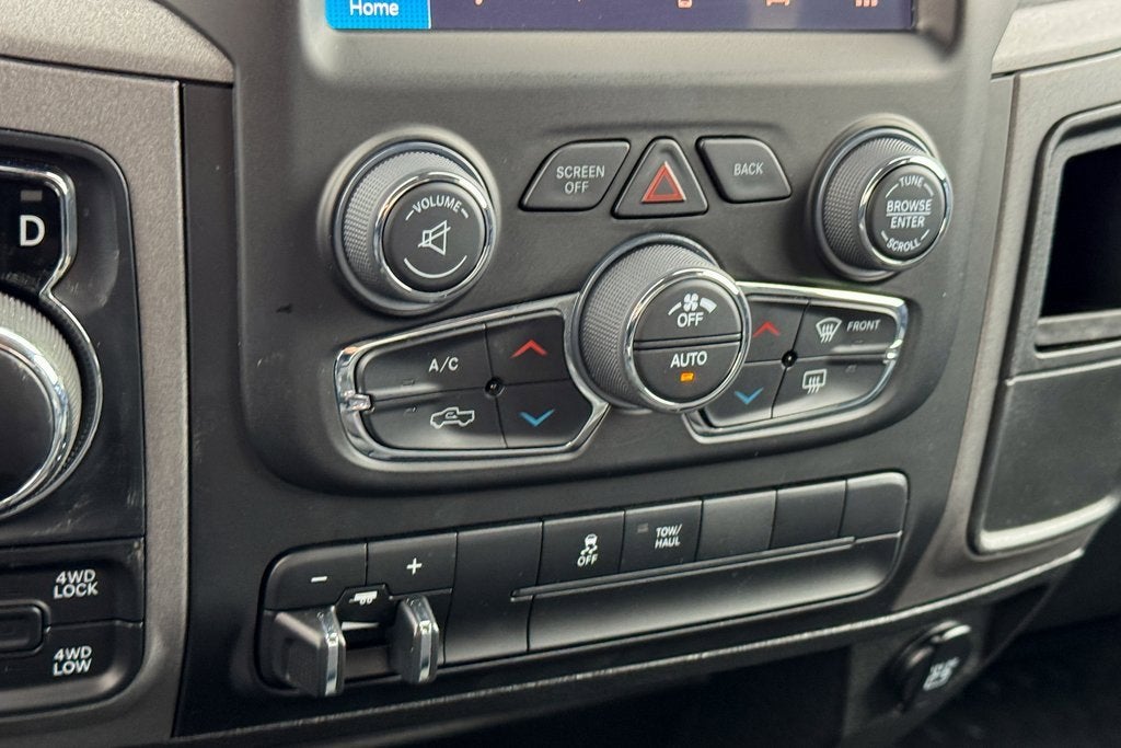 2024 RAM 1500 Classic Tradesman