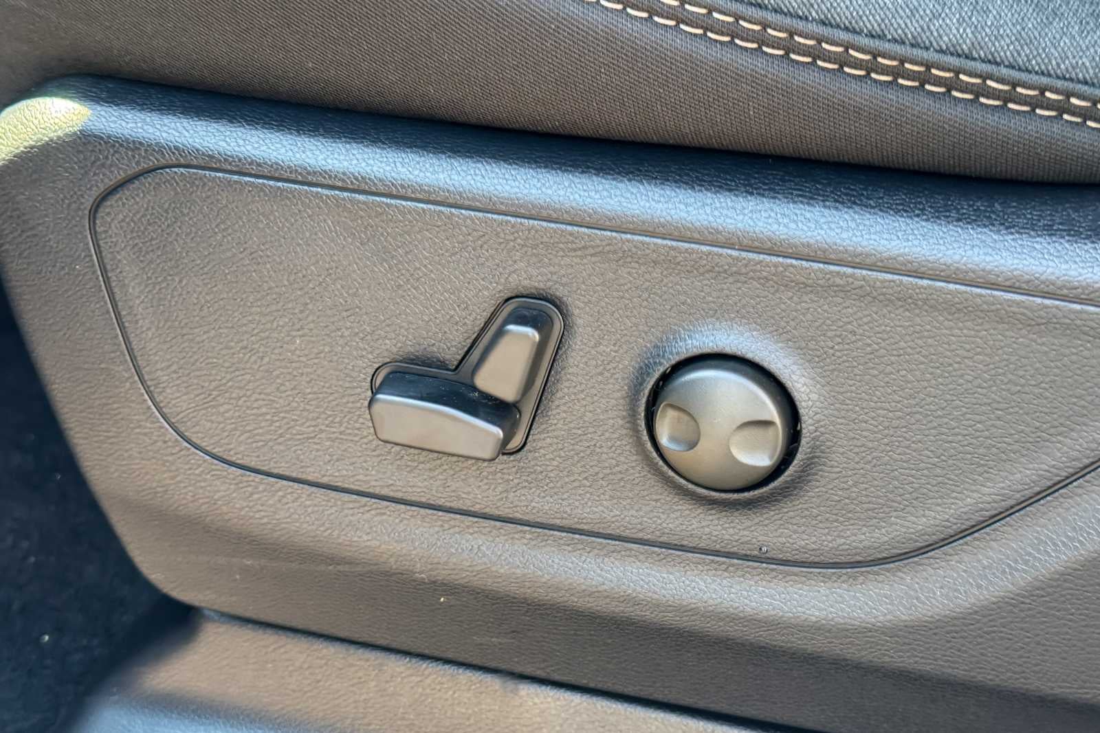 2027 RAM 1500 Big Horn