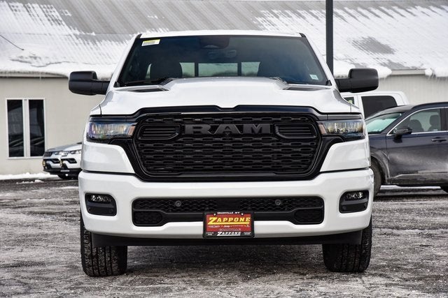 2026 RAM 1500 Express Crew Cab