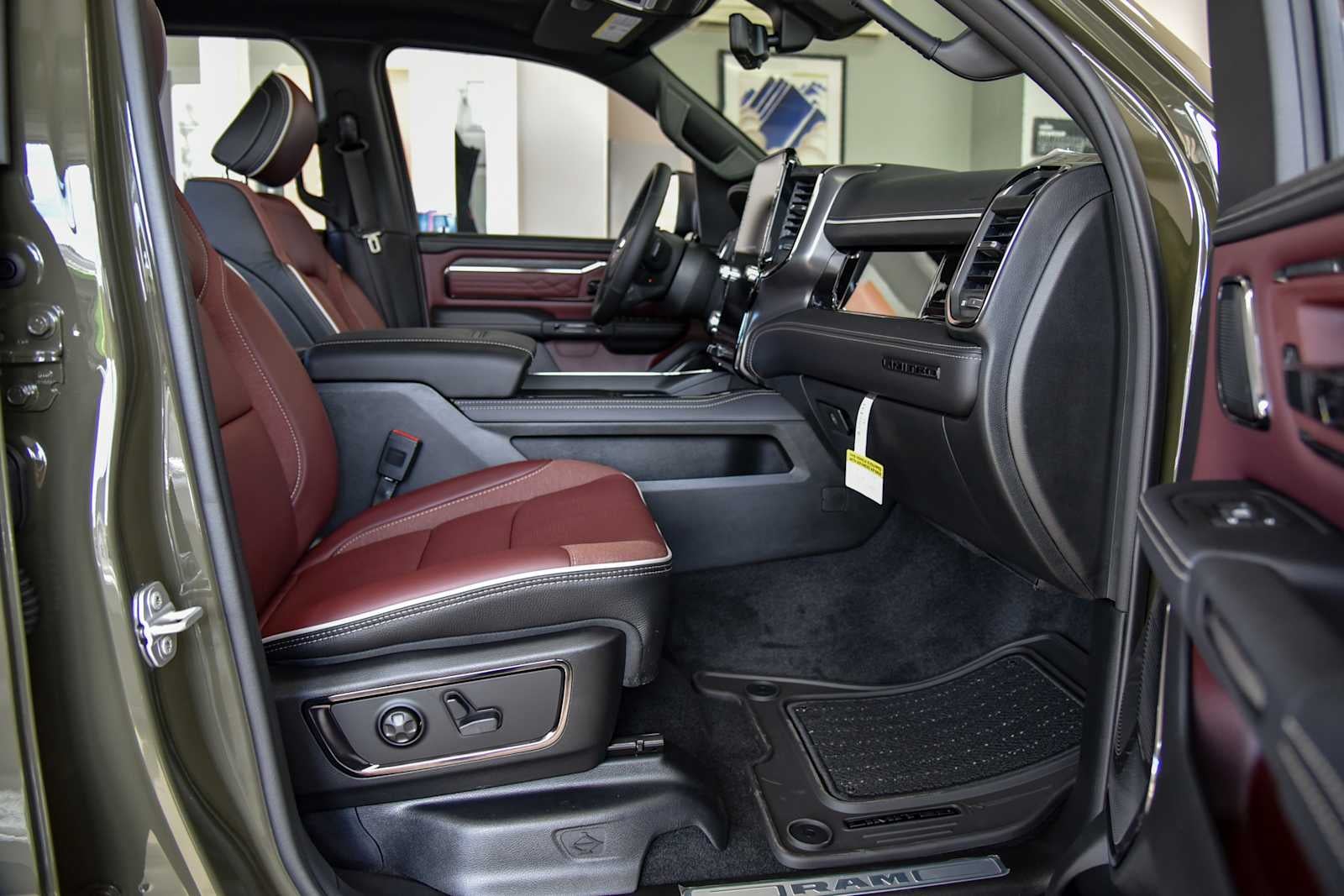 2027 RAM 1500 Limited