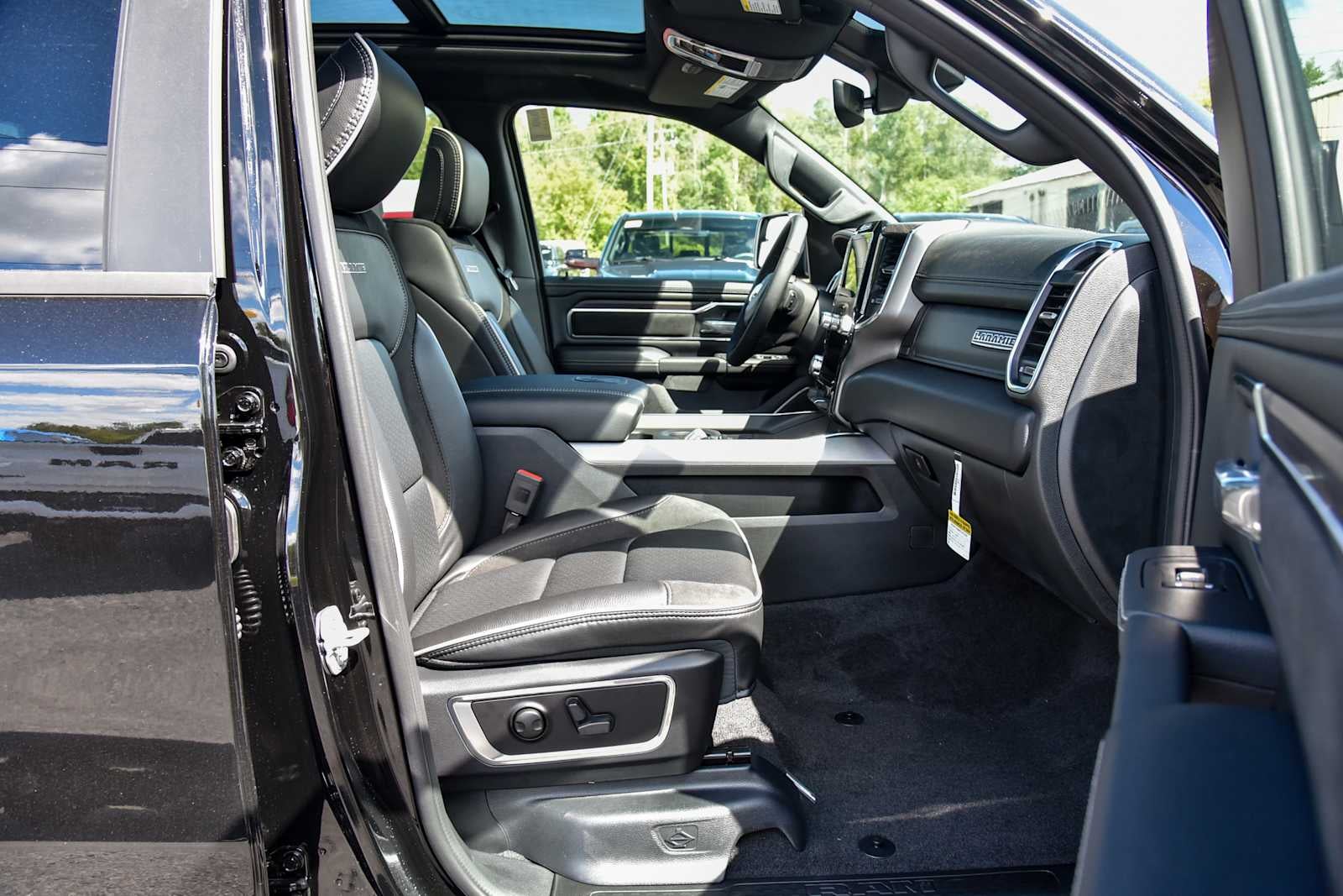 2027 RAM 1500 Laramie