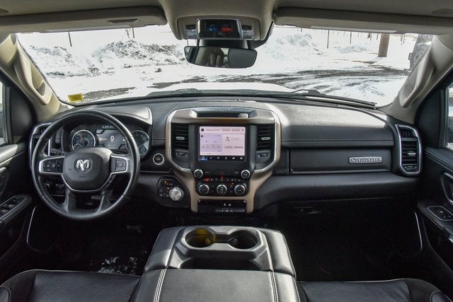 2022 RAM 1500 Laramie Crew Cab