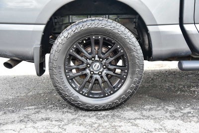 2019 Nissan Titan SV