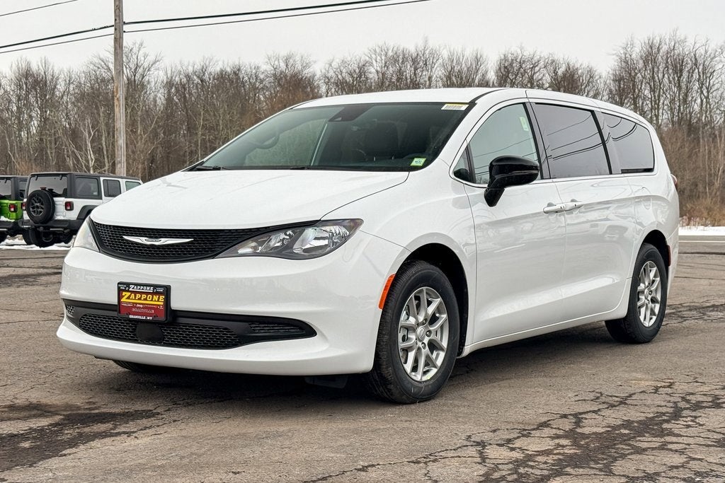 2026 Chrysler Voyager LX