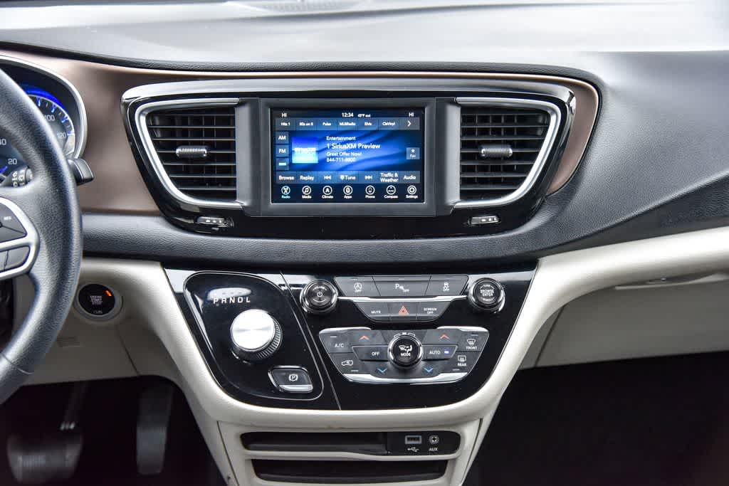 2019 Chrysler Pacifica Touring Plus