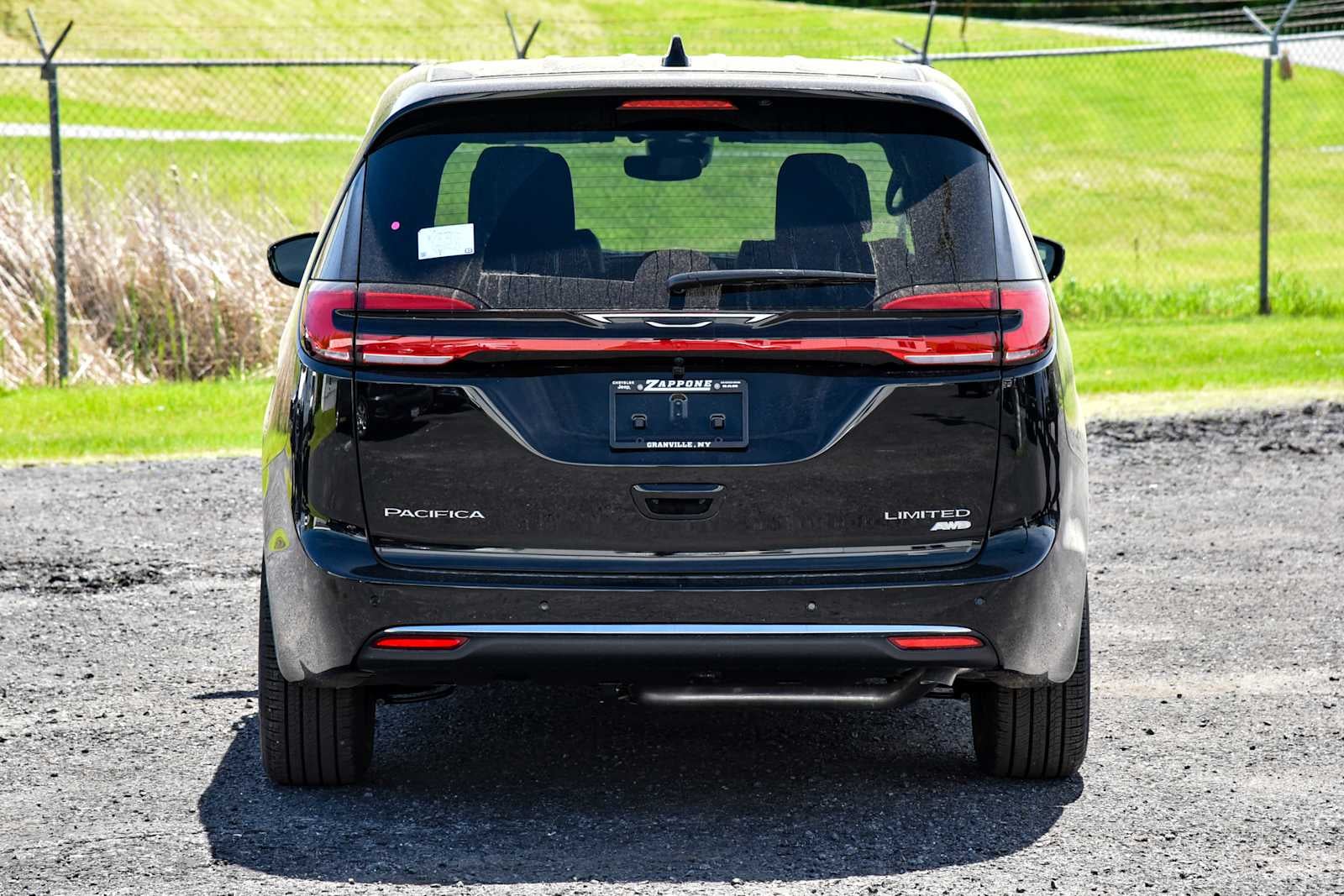 2027 Chrysler Pacifica Limited