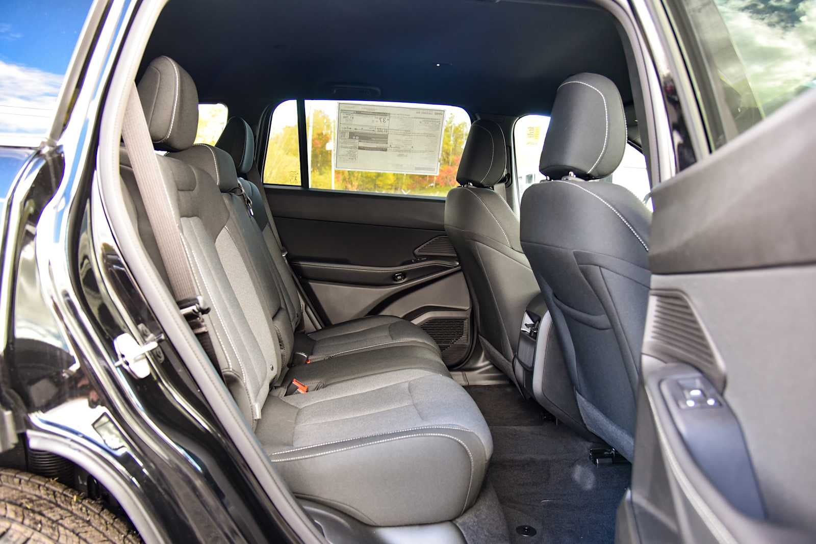 2026 Jeep Cherokee Base