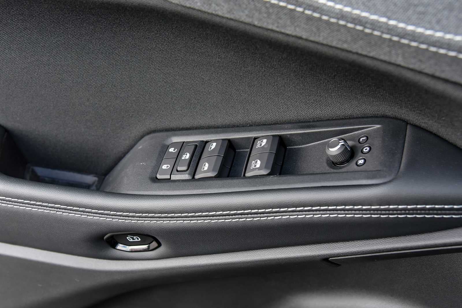 2026 Jeep Cherokee Base