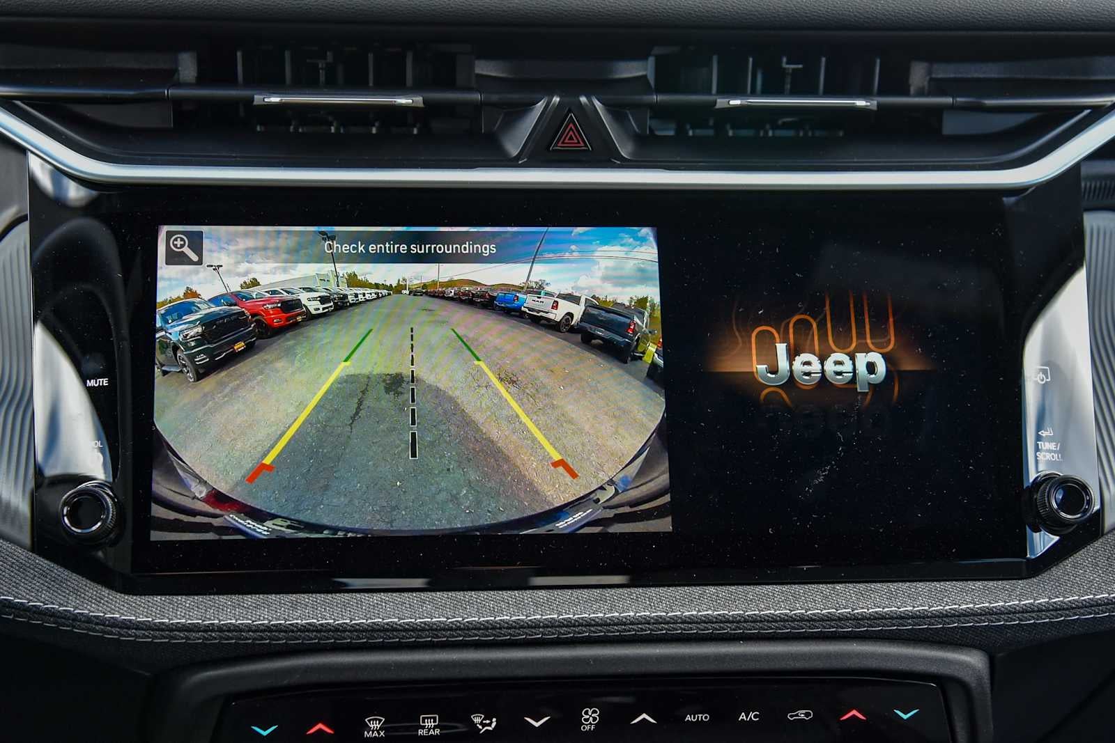 2026 Jeep Cherokee Base