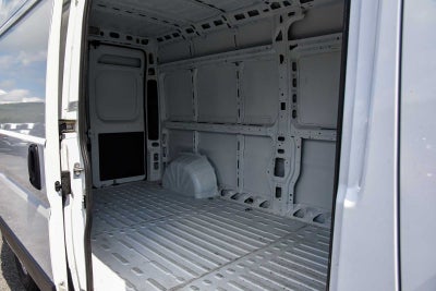 2026 RAM ProMaster Cargo Van Tradesman