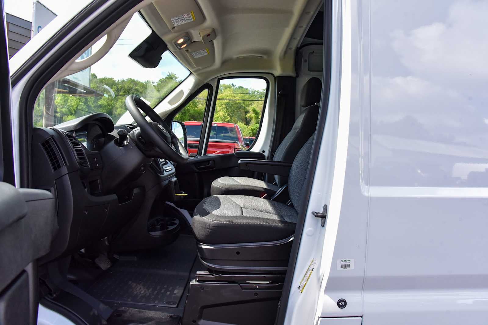 2026 RAM ProMaster Cargo Van Tradesman