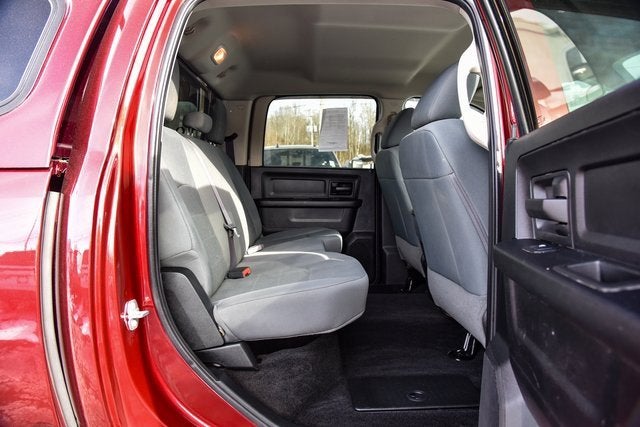 2017 RAM 1500 Express Crew Cab