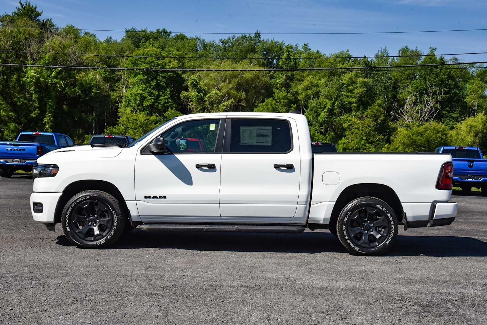 2026 RAM 1500 Express
