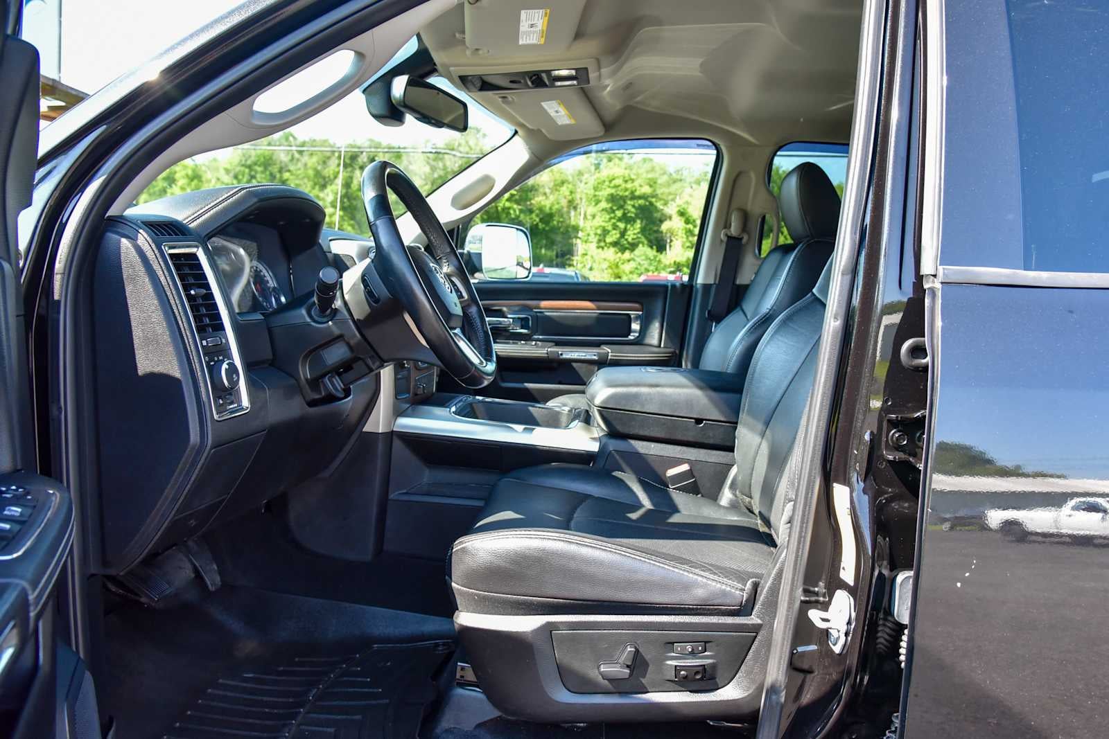 2018 RAM 2500 Laramie