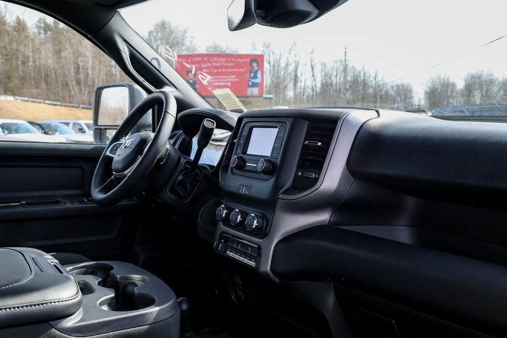 2024 RAM 3500 Chassis Cab Tradesman