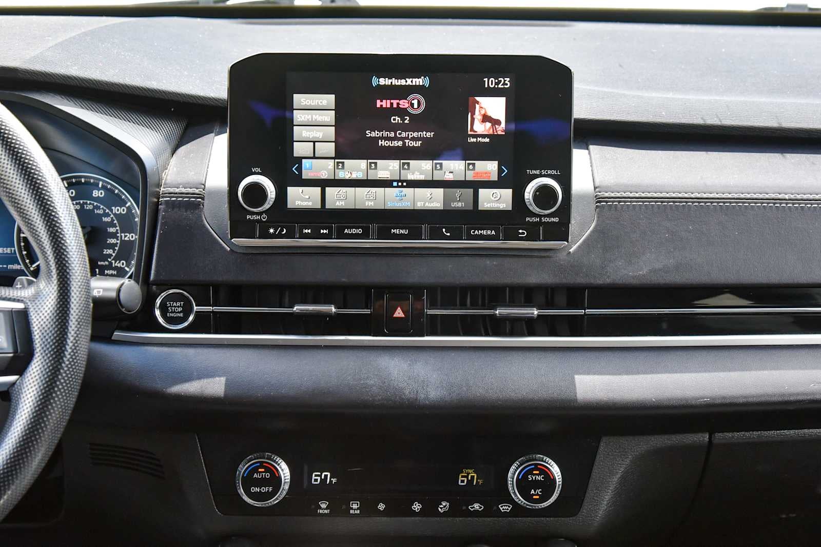 2024 Mitsubishi Outlander ES