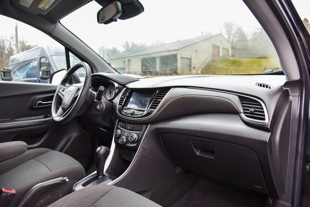 2022 Chevrolet Trax LS